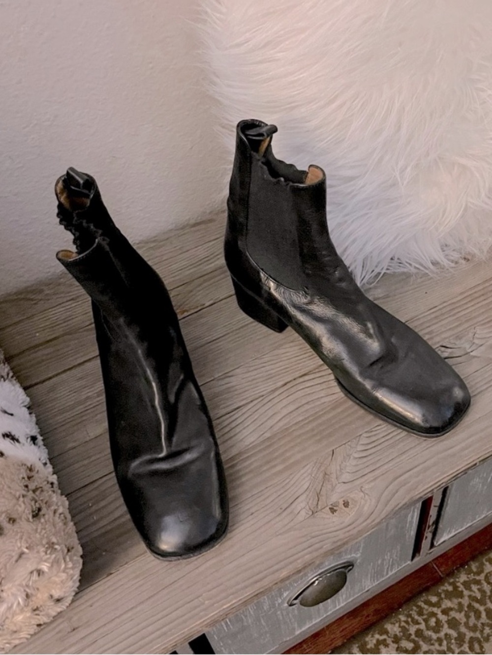 Elia Maurizi Woman’s Made In Italy Block Heel Square Toe Chelsea Ankle Boots 9